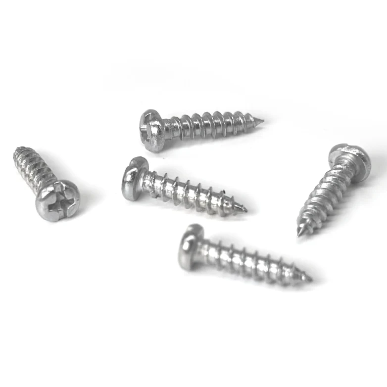 Một chiếc răng mười một khe cắm đầu chảo vít