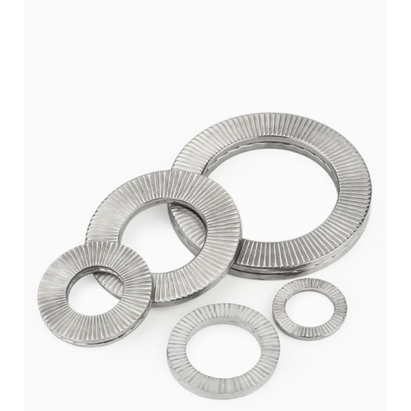 Nước rửa tự khóa hai lớp