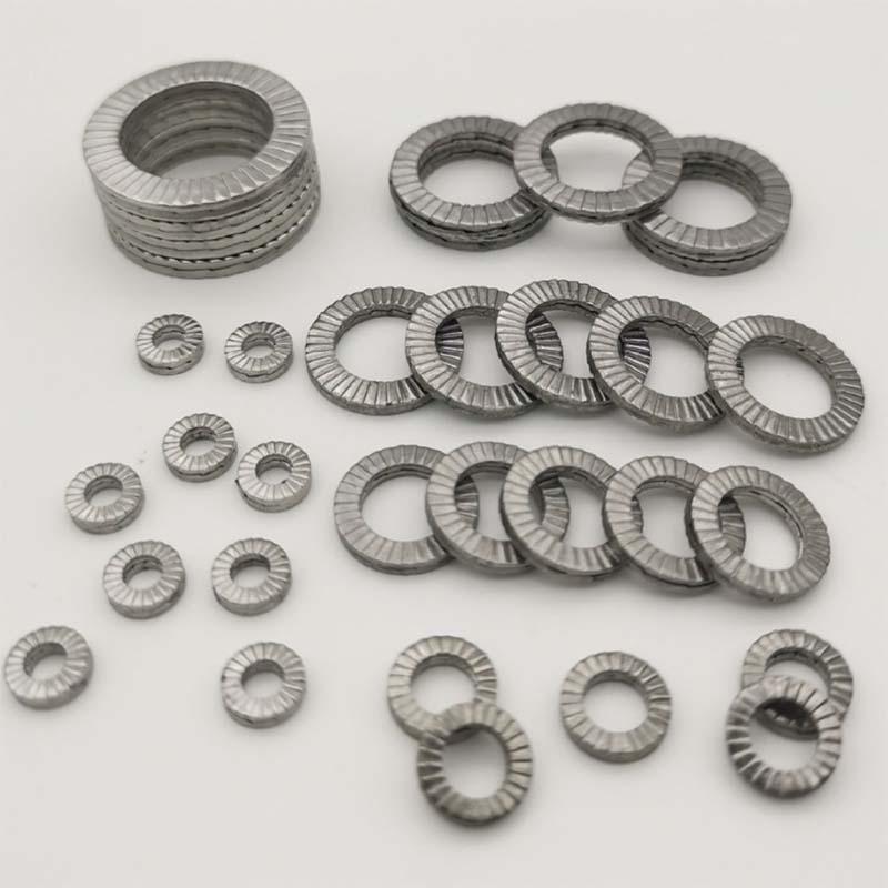 Nước rửa tự khóa xếp chồng gấp đôi