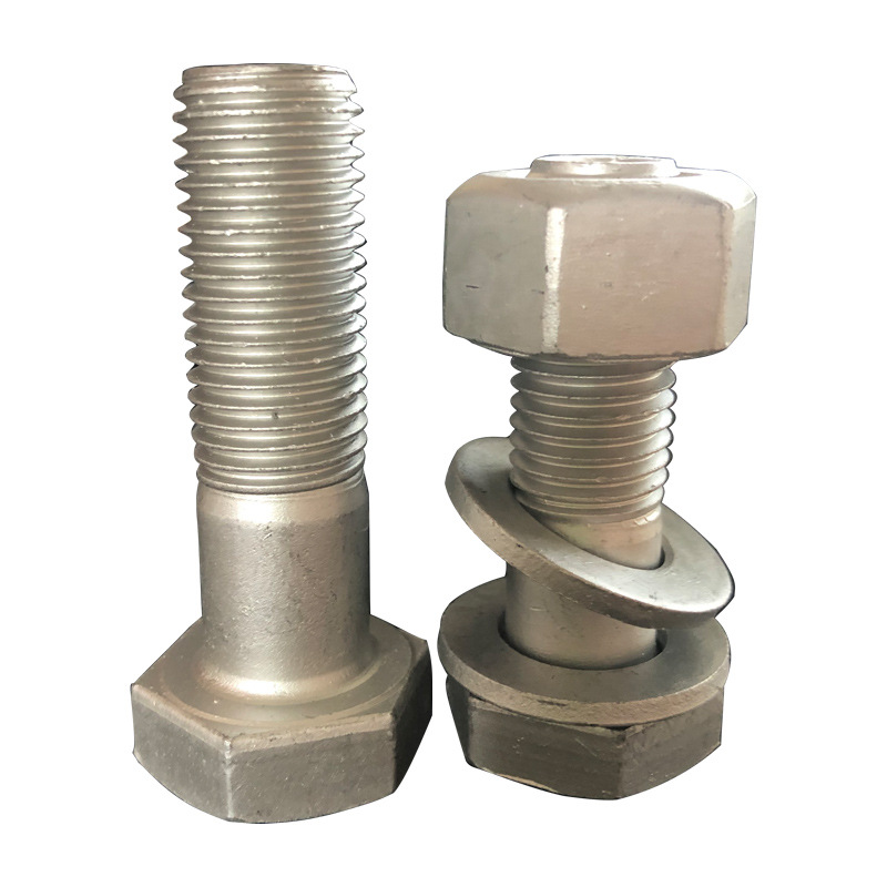 Một nửa bu lông hình lục giác được xâu chuỗi